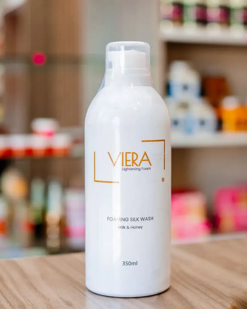 Viera Foaming Silk wash Lightening Foam